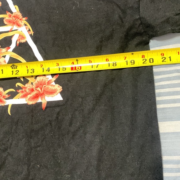 Huf Flower Tee - Picture 5 of 7
